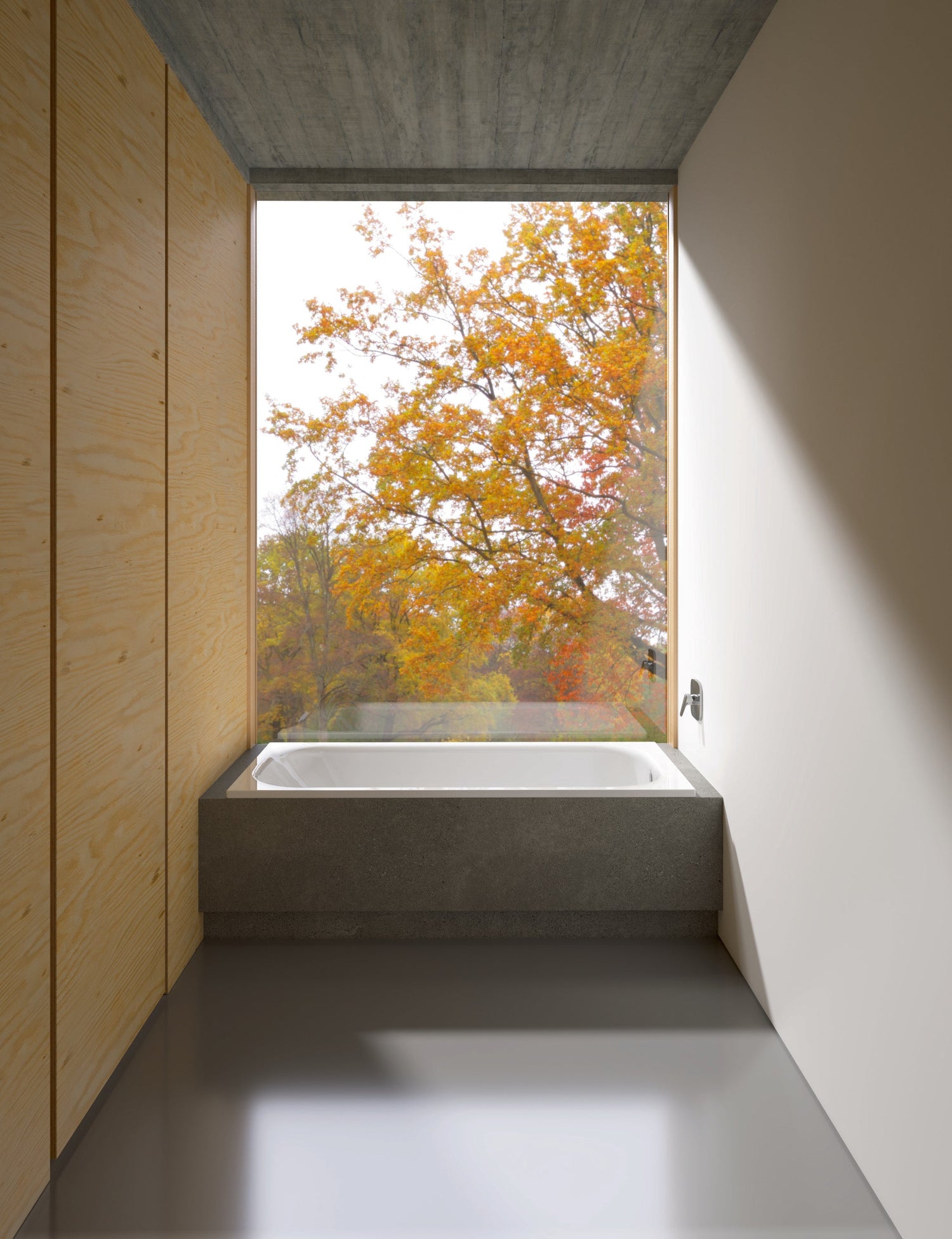 How to Choose a Bath: Freestanding, Built-In and Space-Saving Options