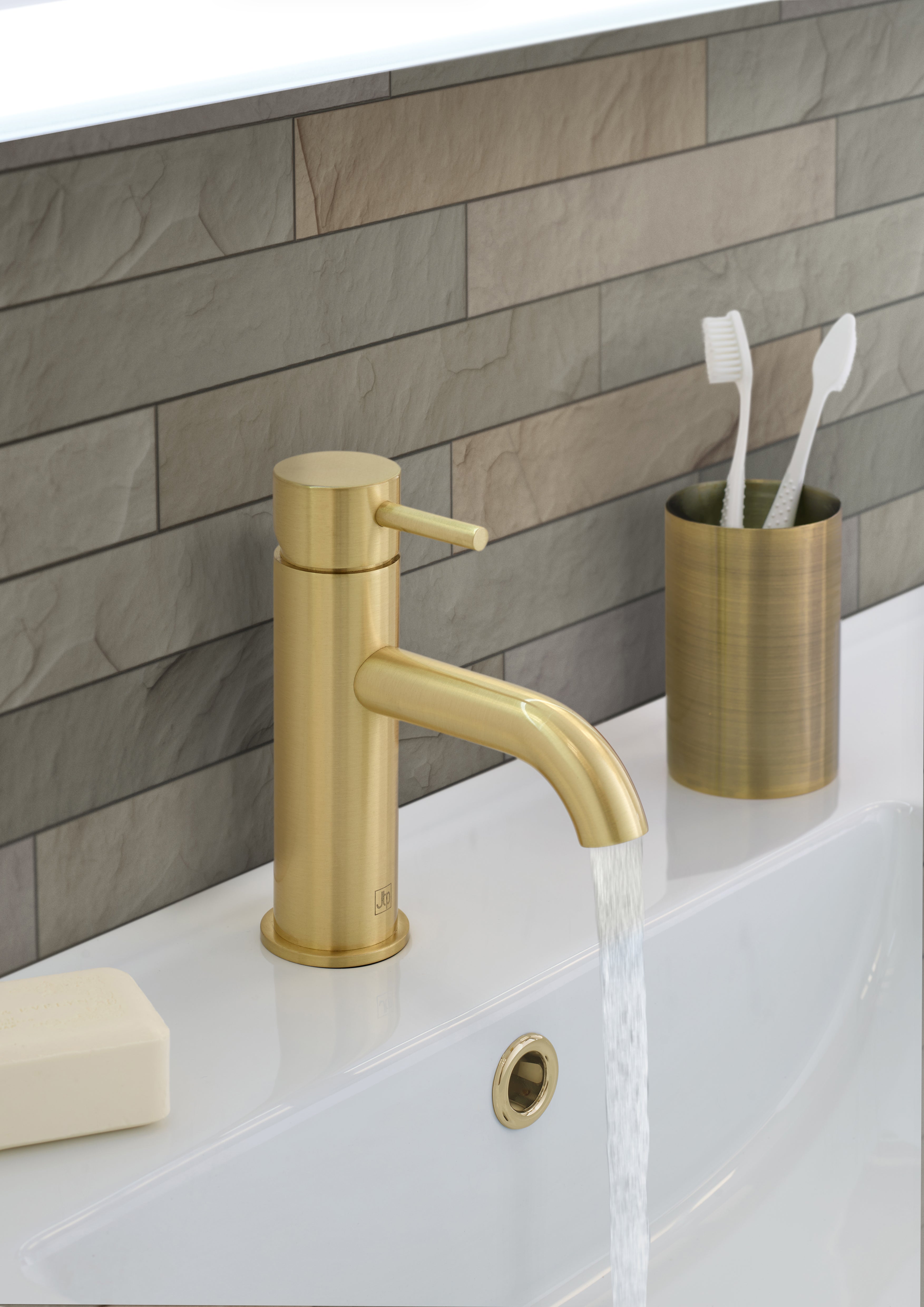 VOS SINGLE LEVER BASIN MIXER