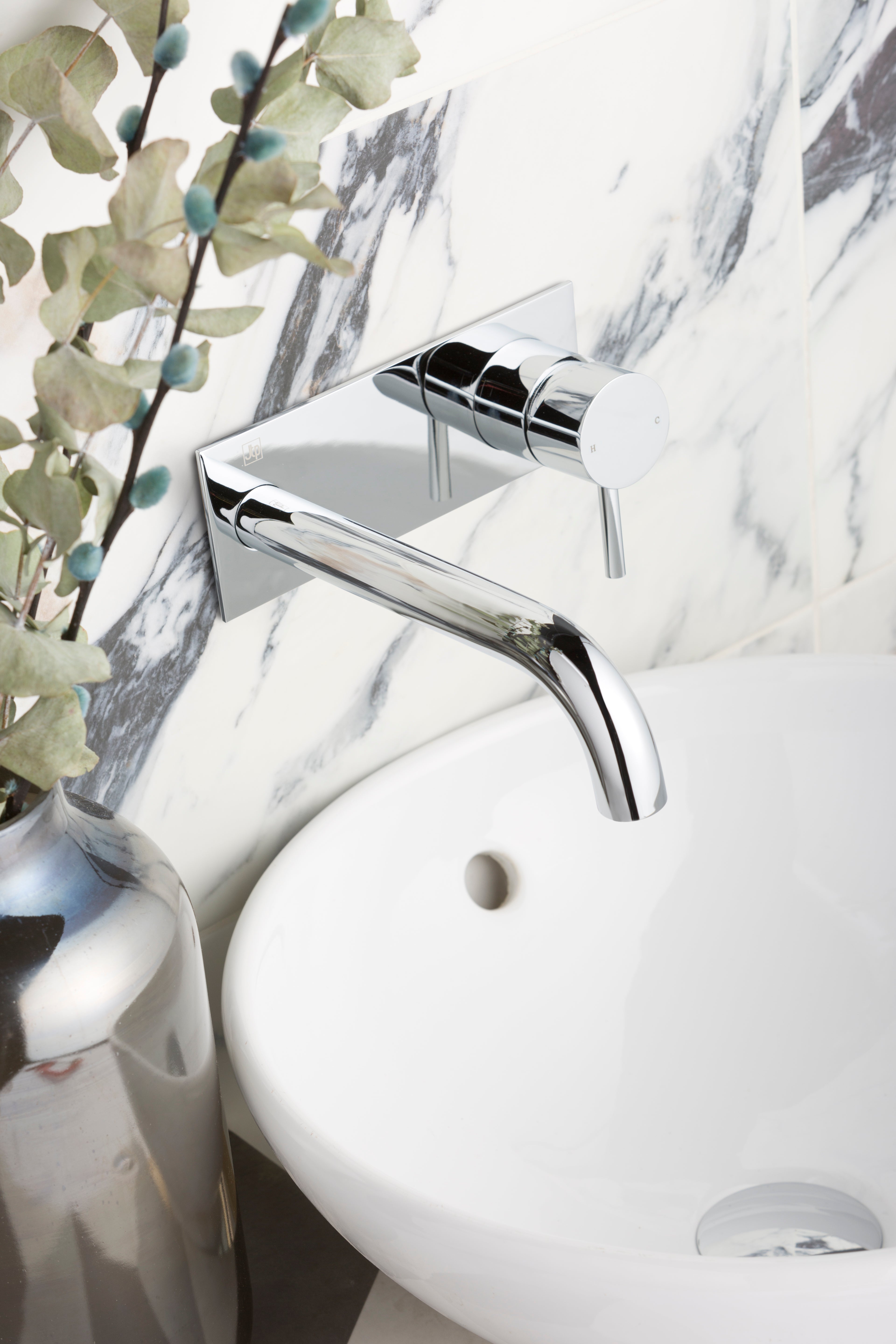 FLORENCE SINGLE LEVER WALL MOUNTED
 BASIN MIXER SPOUT 195MM