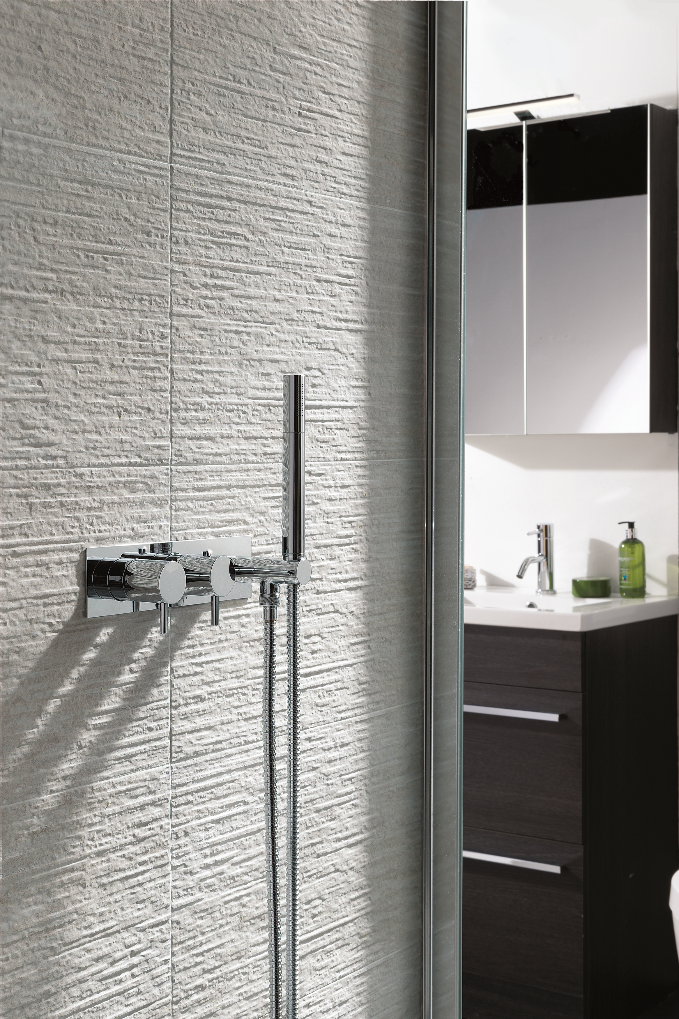 FLORENCE THERMOSTATIC CONCEALED
 2 OUTLET SHOWER VALVE
 WITH ATTACHED HANDSET