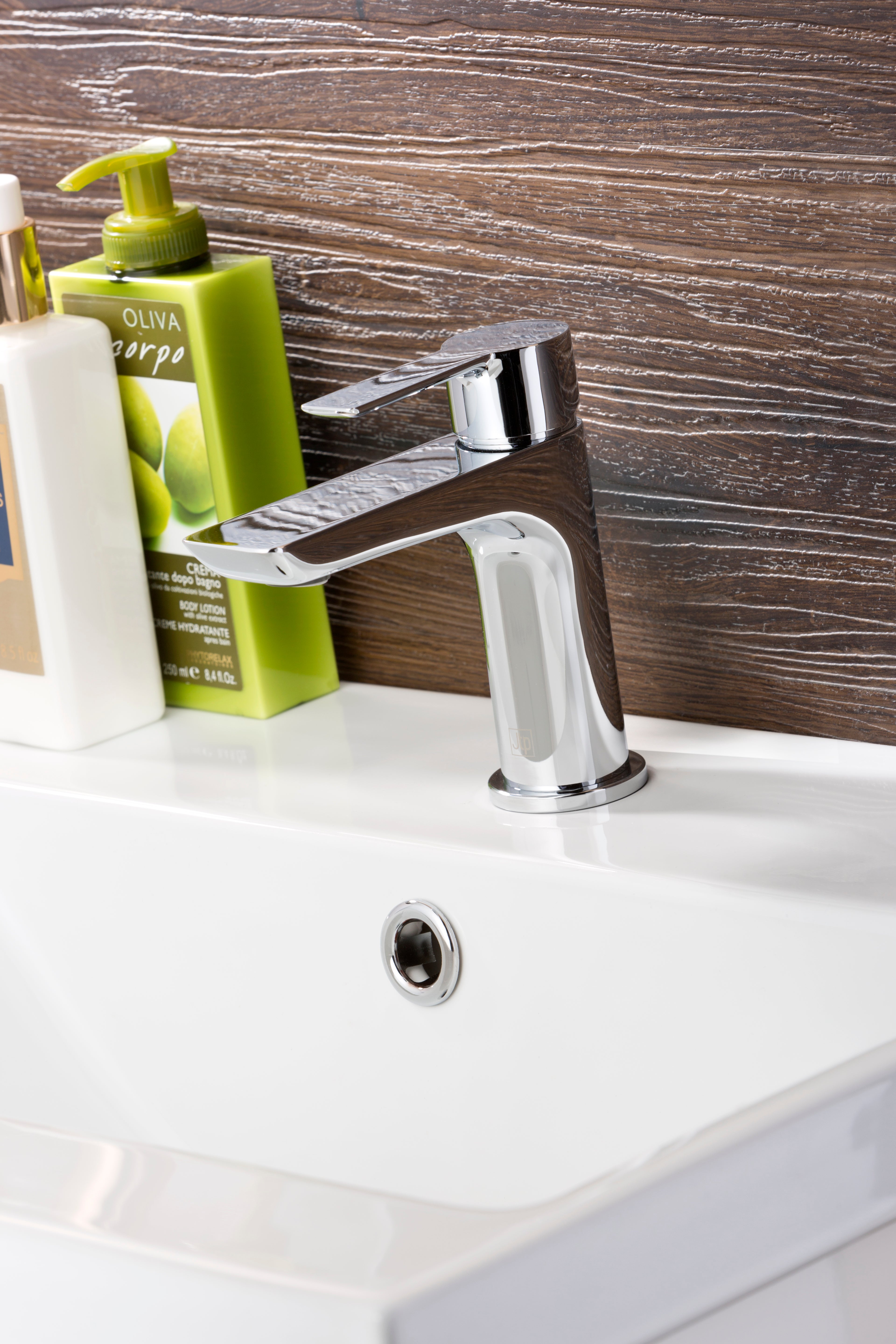 AMORE MINI SINGLE LEVER BASIN MIXER WITHOUT PUW