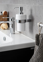 BOSTON LOTION BOTTLE AND HOLDER CHROME