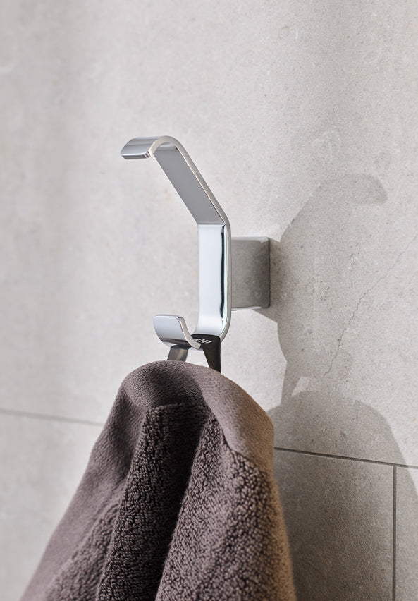 ORLANDO ROBE HOOK CHROME