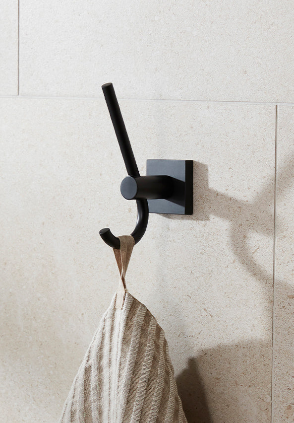 ATLANTA DOUBLE ROBE HOOK CHROME