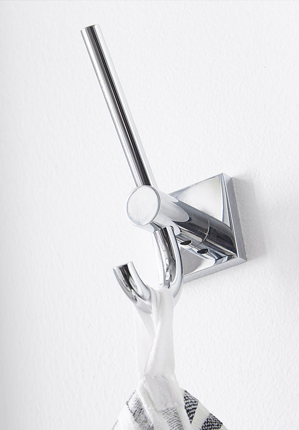 ATLANTA DOUBLE ROBE HOOK CHROME