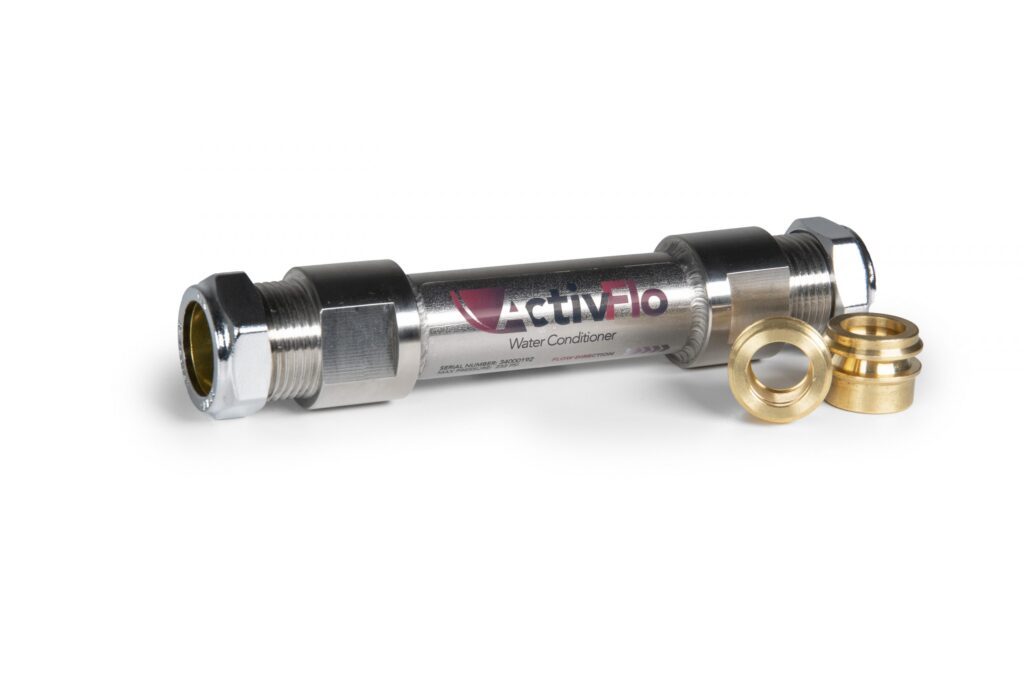 Inta ActivFlo+ Water Conditioner 22mm with 15mm Reducing Set