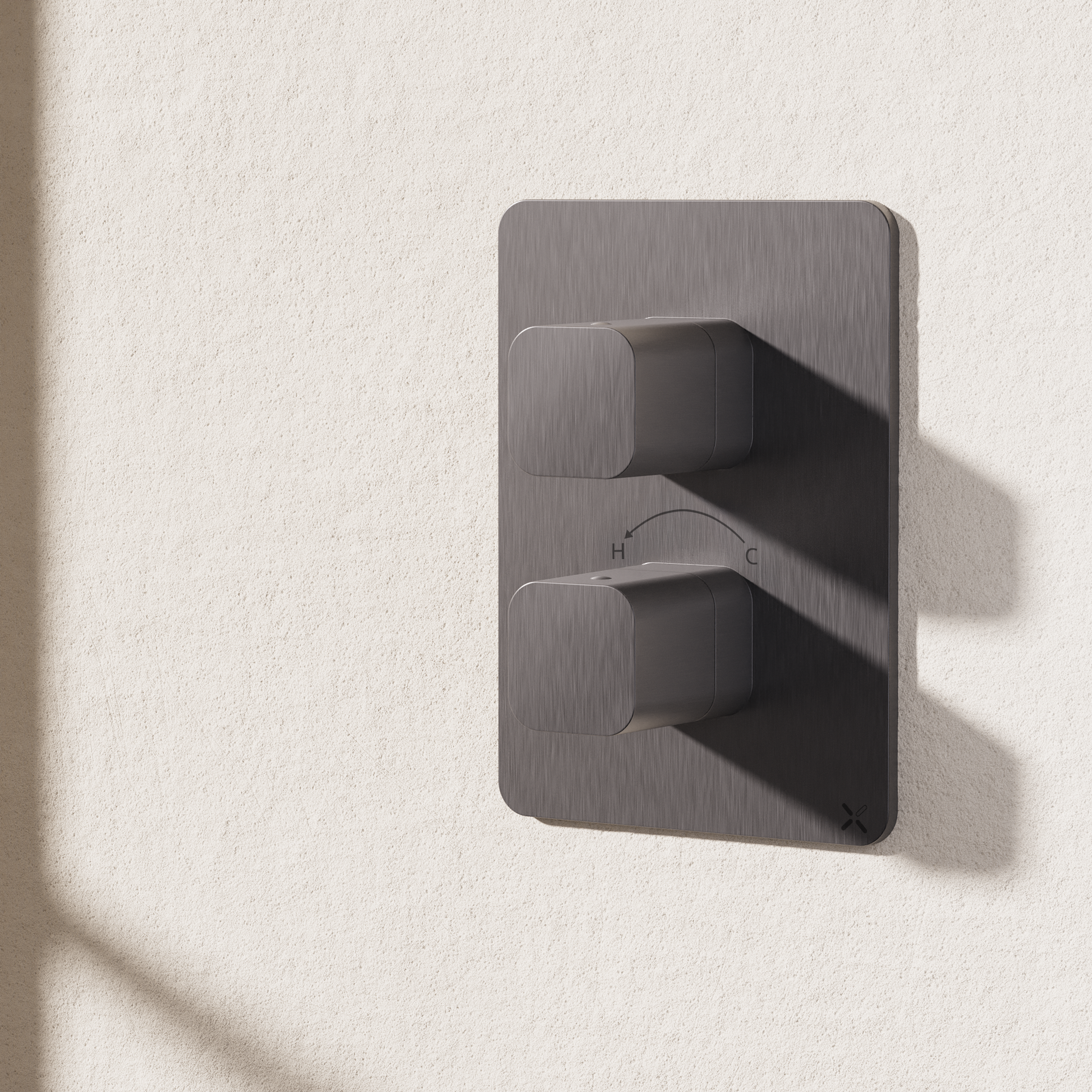 Crossbox Glide II 2 Outlet Trim & Levers