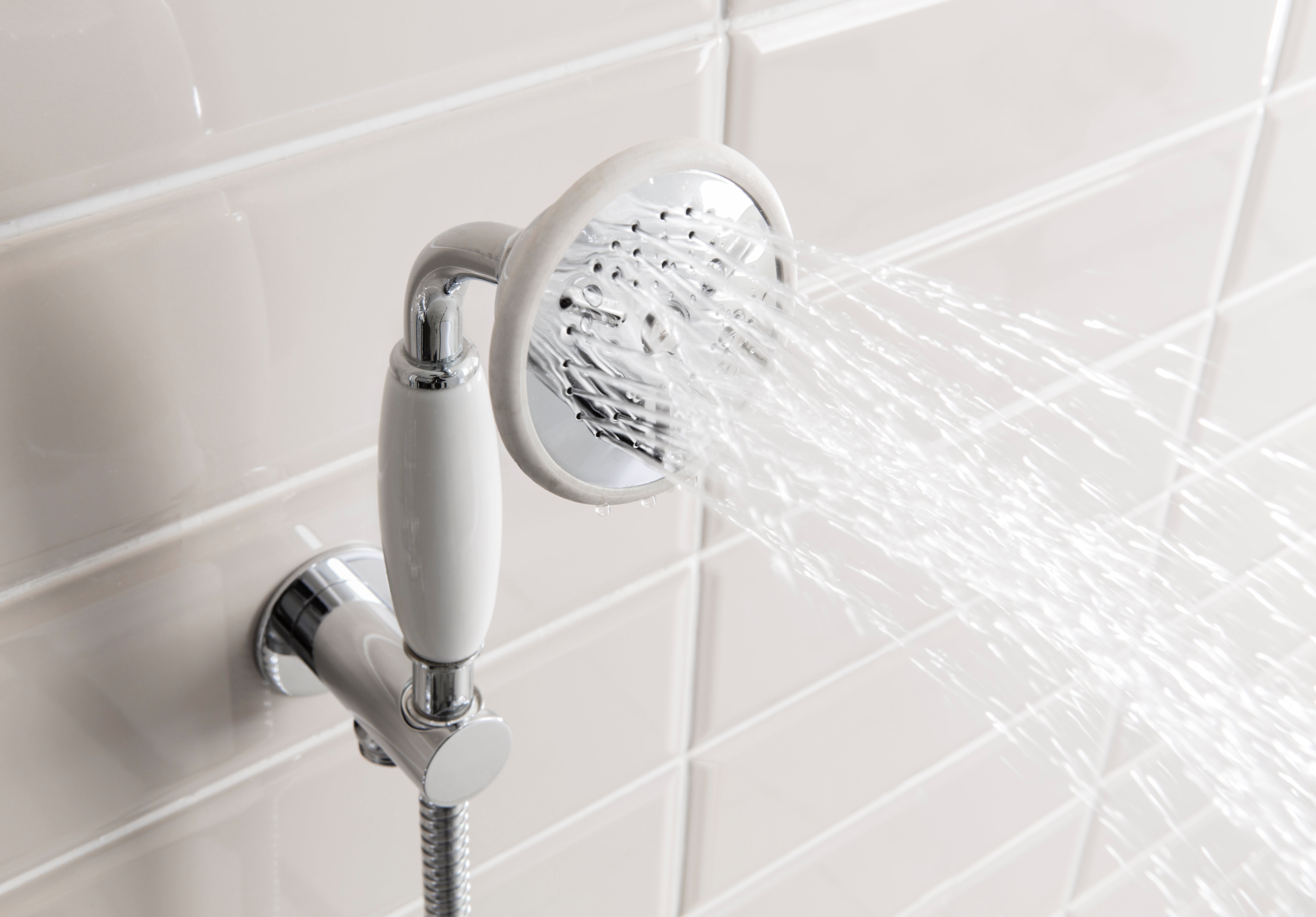 Belgravia Handset, Wall Outlet & Hose