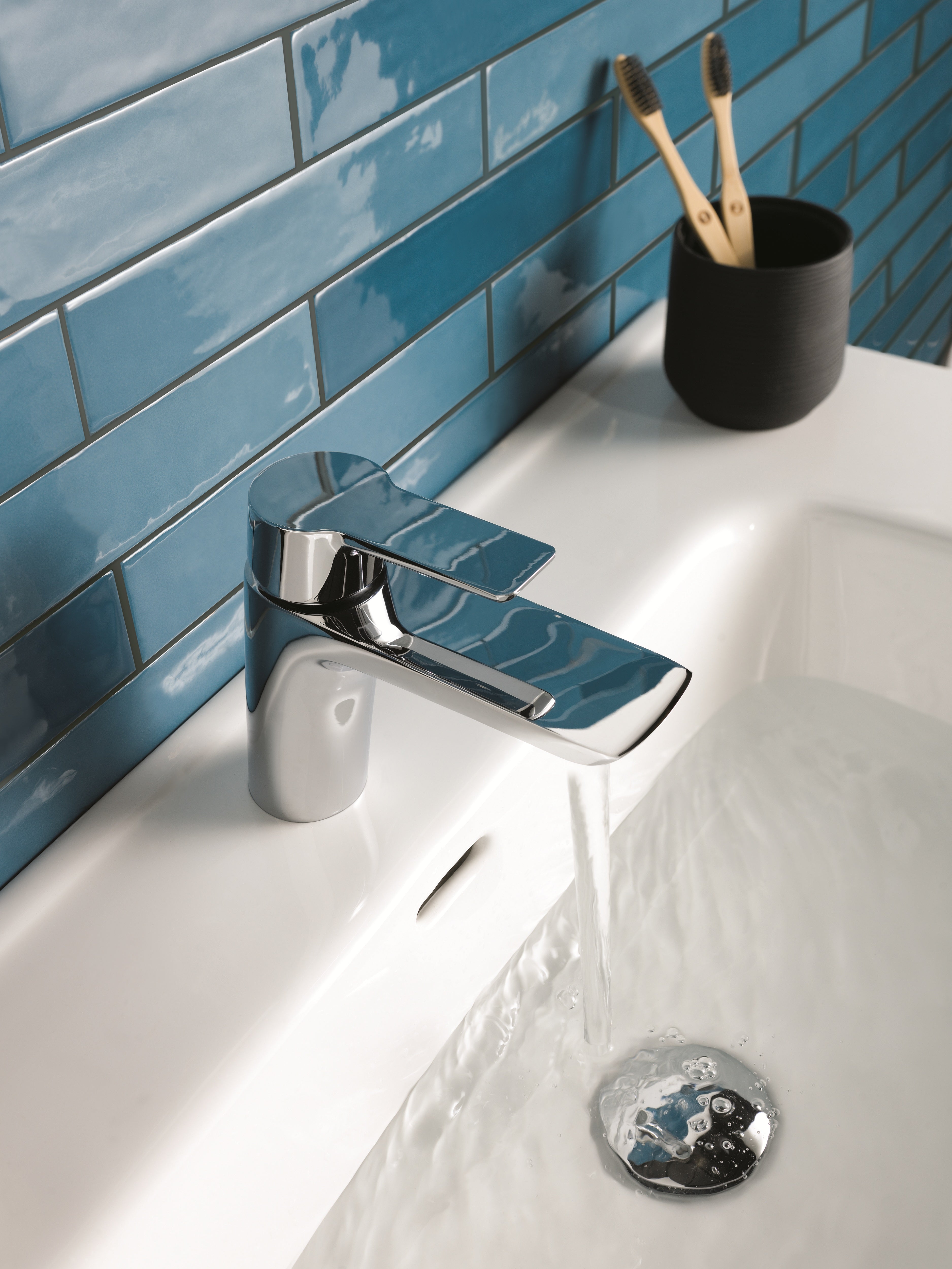 AMORE MINI SINGLE LEVER BASIN MIXER WITHOUT PUW