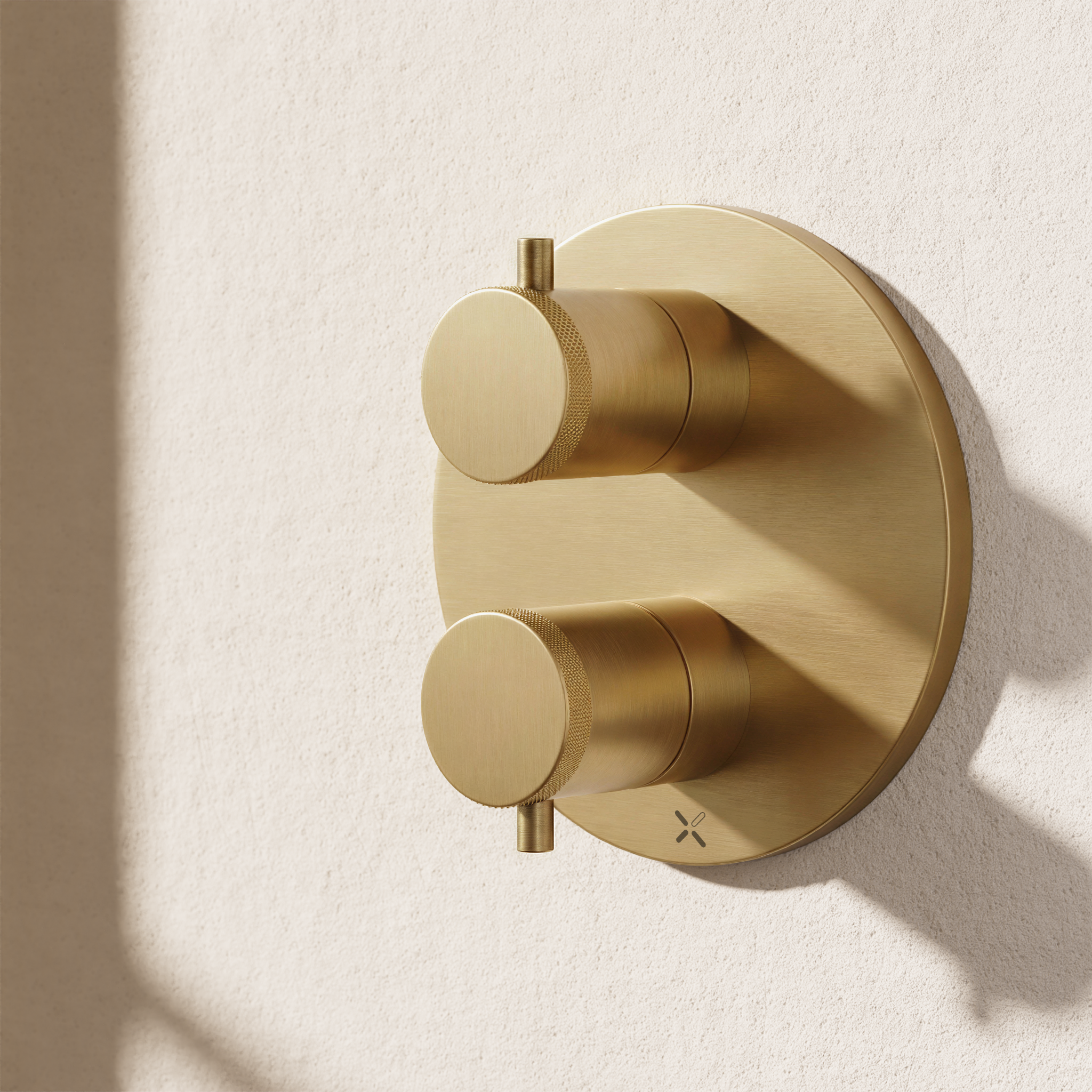 Crossbox MPRO Industrial 1 Outlet Trim & Levers Brushed Brass Unlaquered