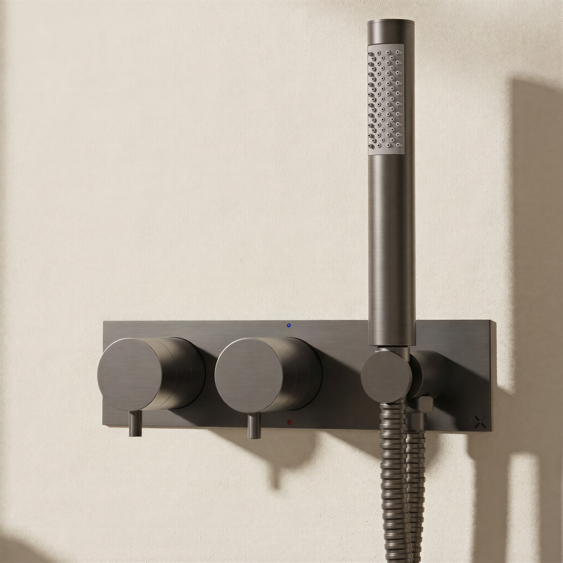 MPRO 2 Handle Trimset with Handset & Hose (must be paired with WLBP25X31R)