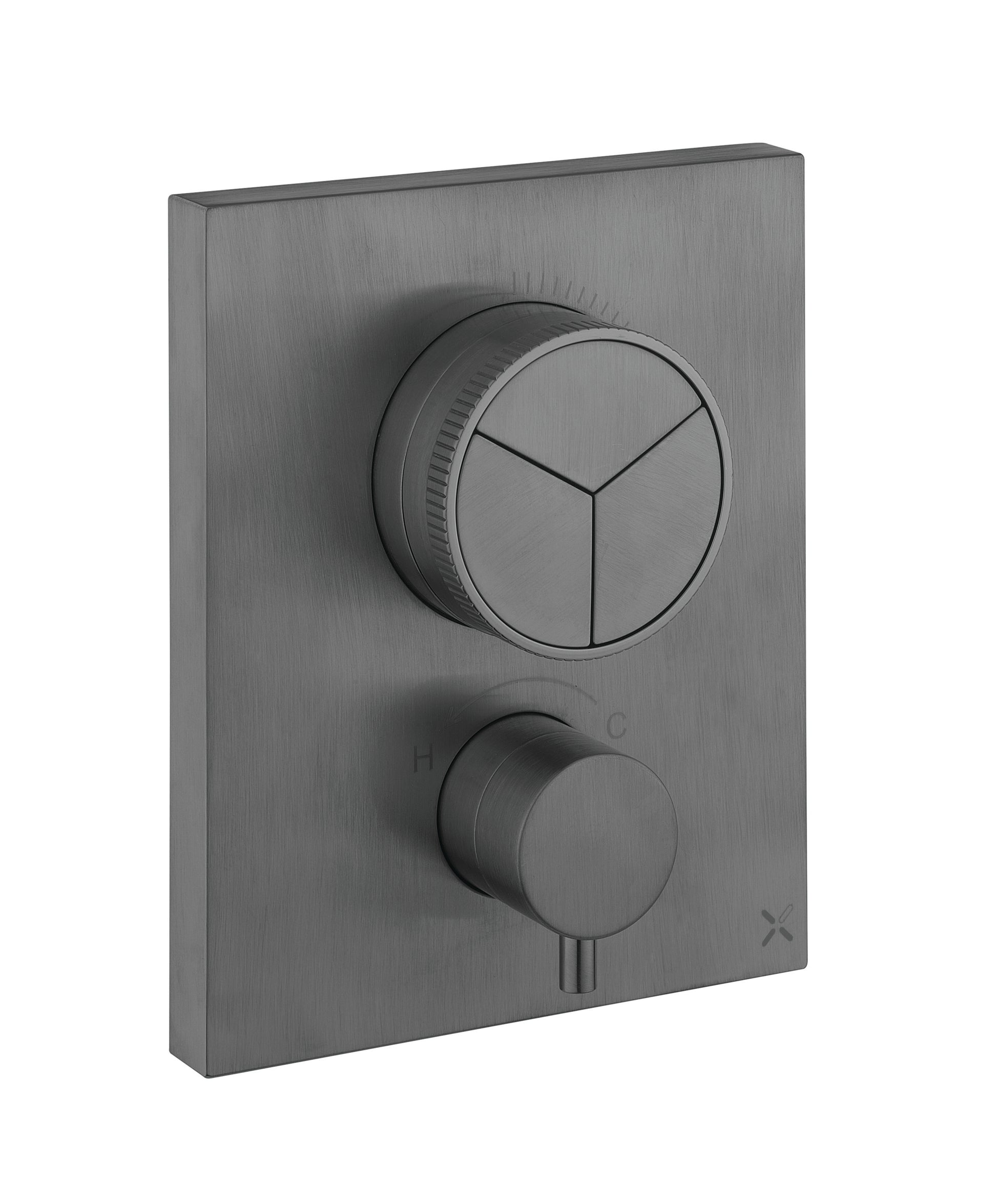 Crossbox Push MPRO 3 Outlet Trim & Levers