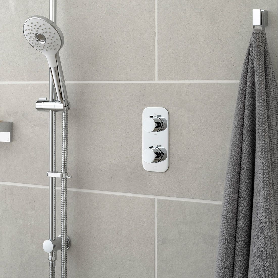 Tablet Altitude 2 Outlet 2 Handle Concealed Thermostatic Valve Vertical